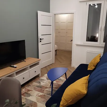 Διαμέρισμα Chopina Yellowblue